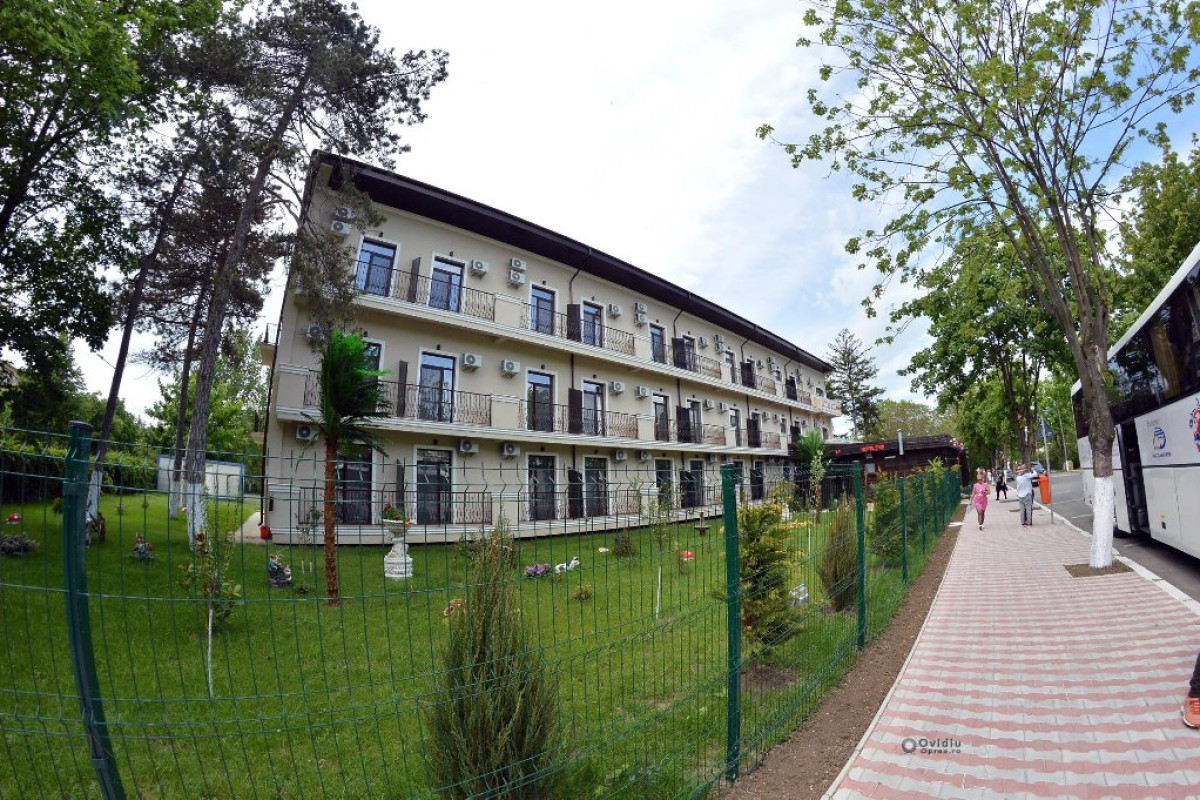 Complex Evia