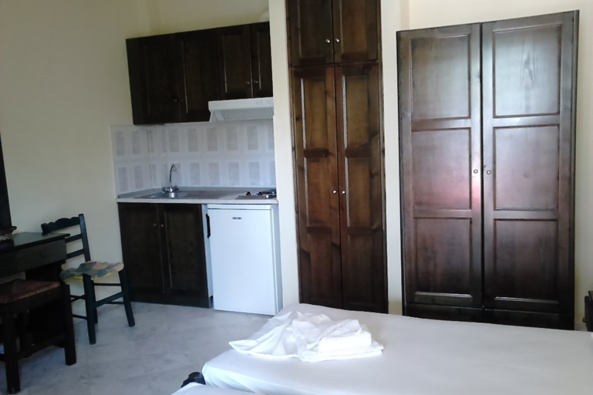 Elektra Apartments and Studios, Petra