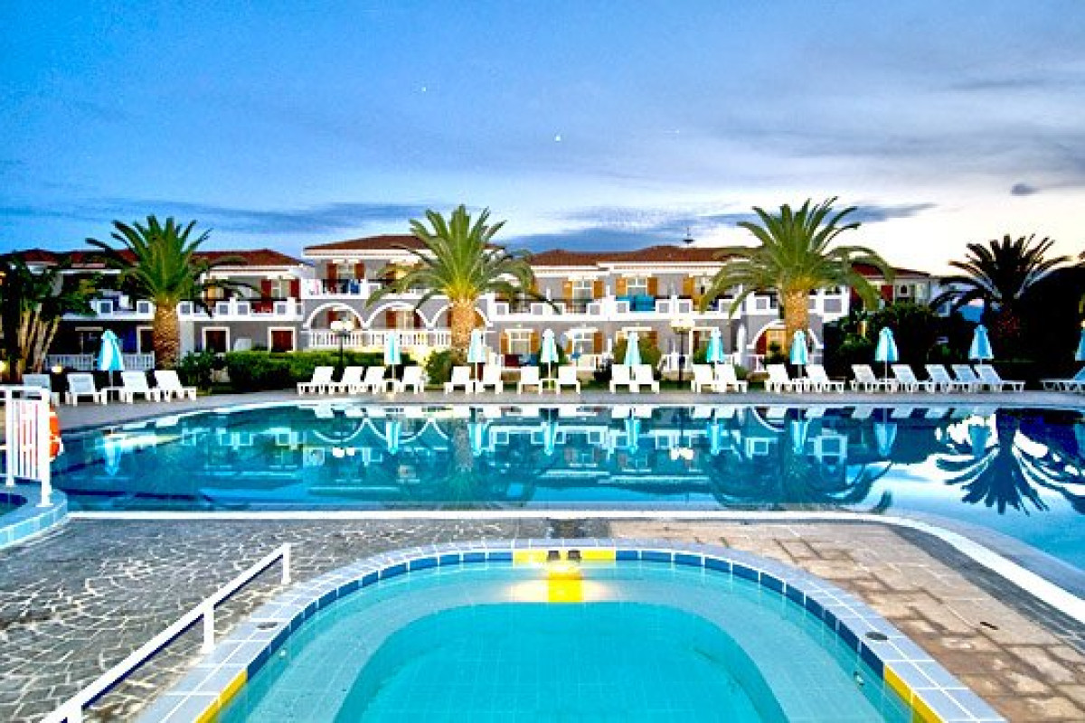 Golden Sun (Suites) Resort - adults only (Kalamaki)