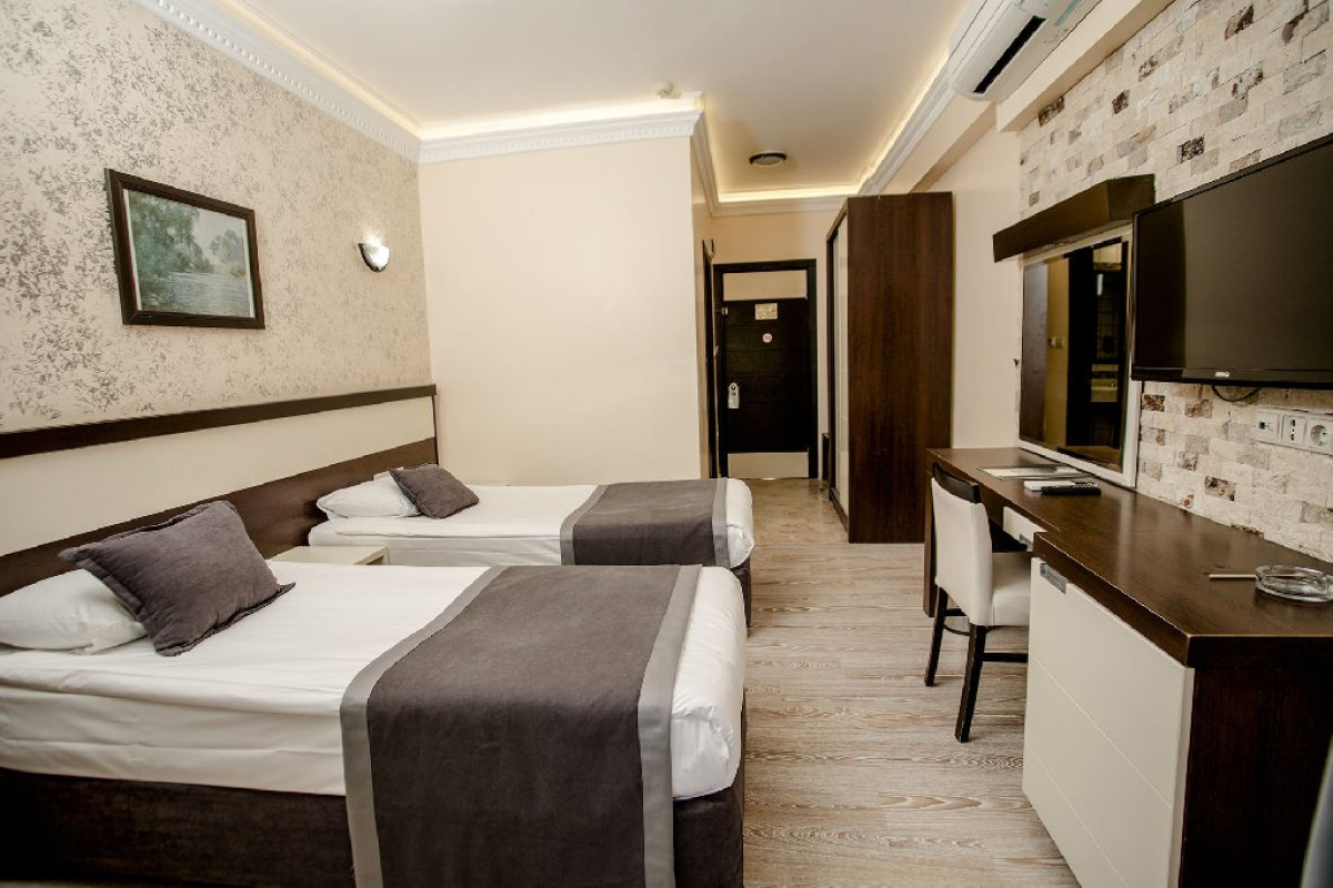 CAMYUVA BEACH HOTEL