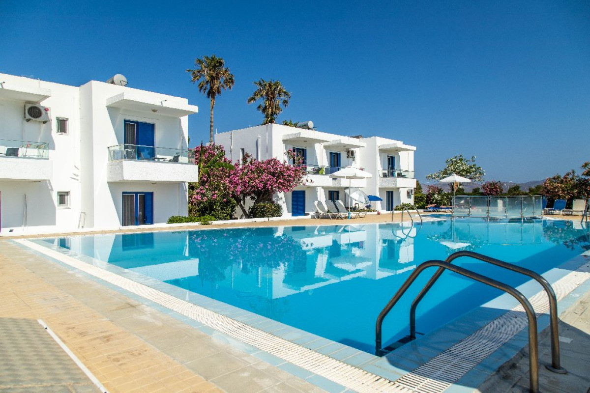 Miros Apartments