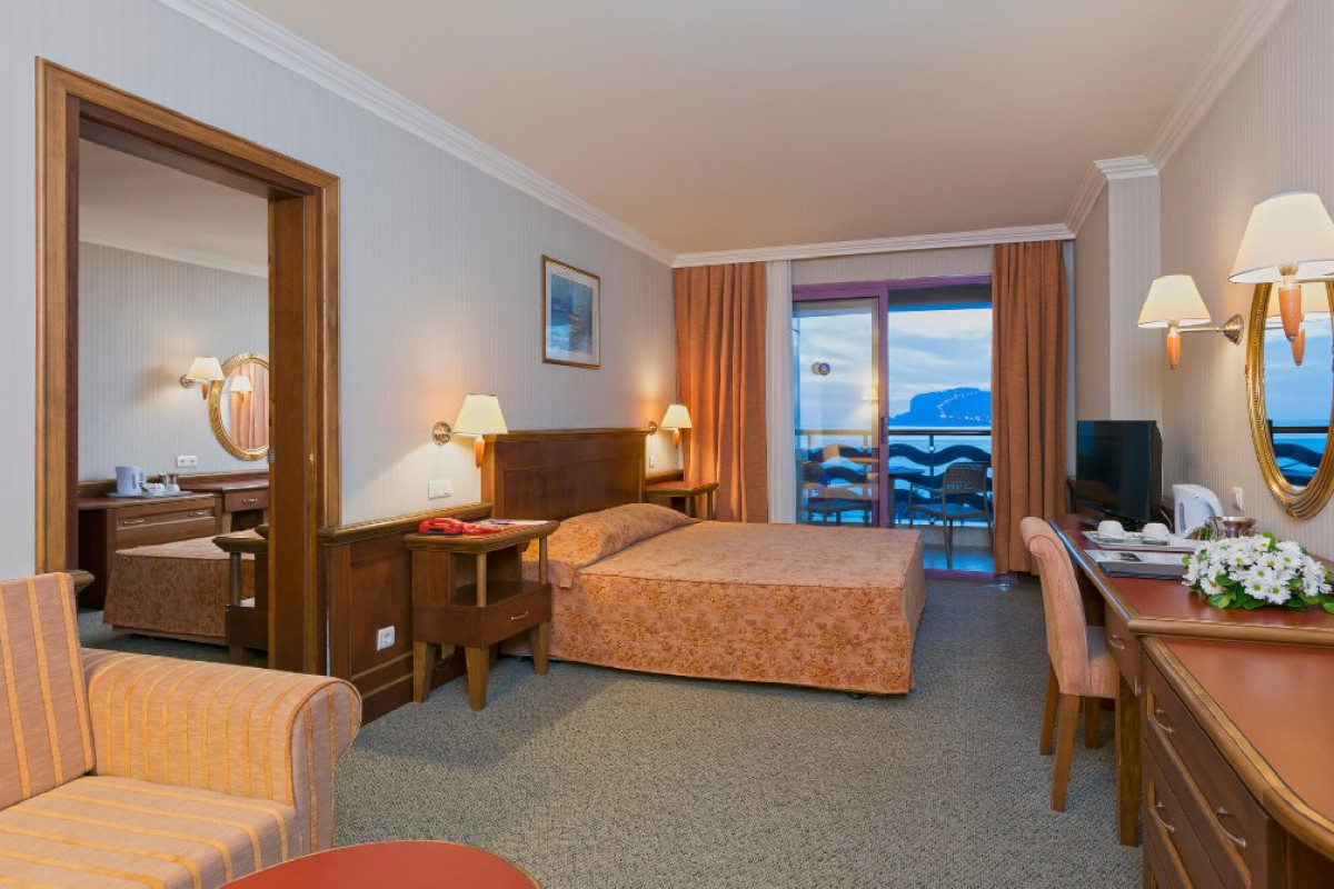 GRAND KAPTAN HOTEL