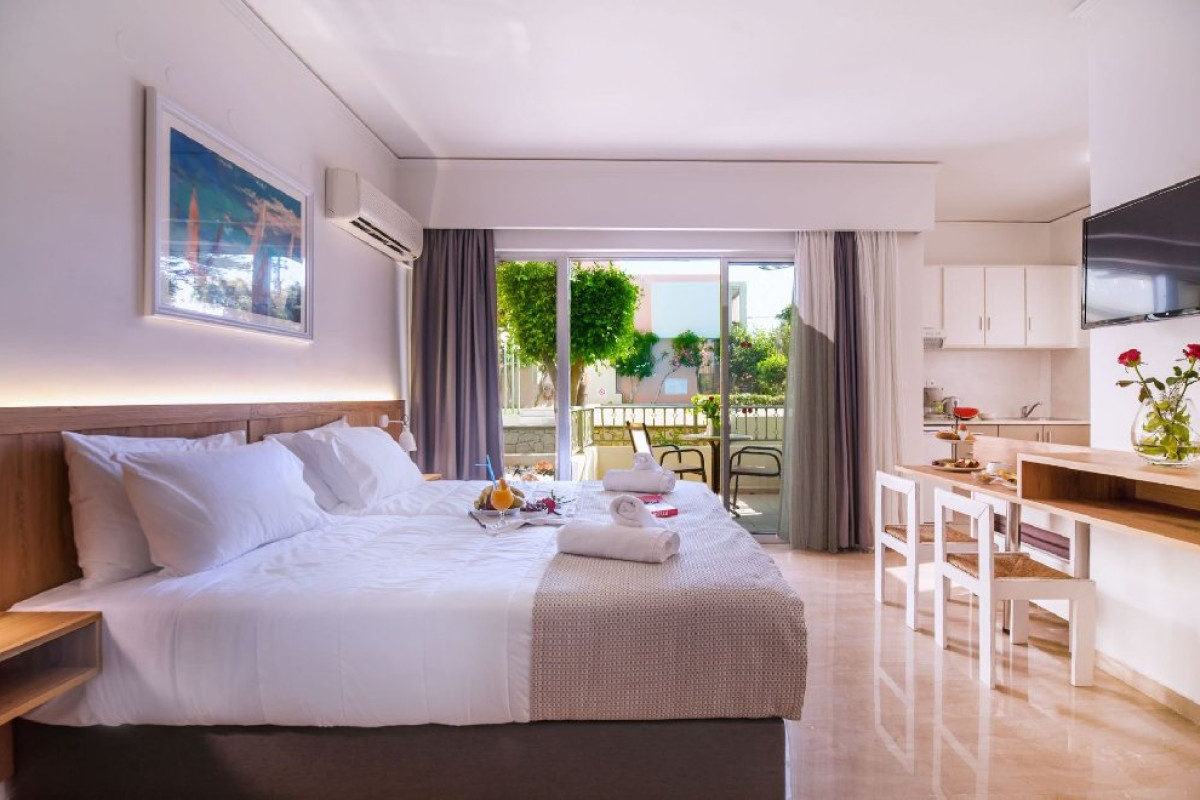 Lotus Hotel Apartments (K)