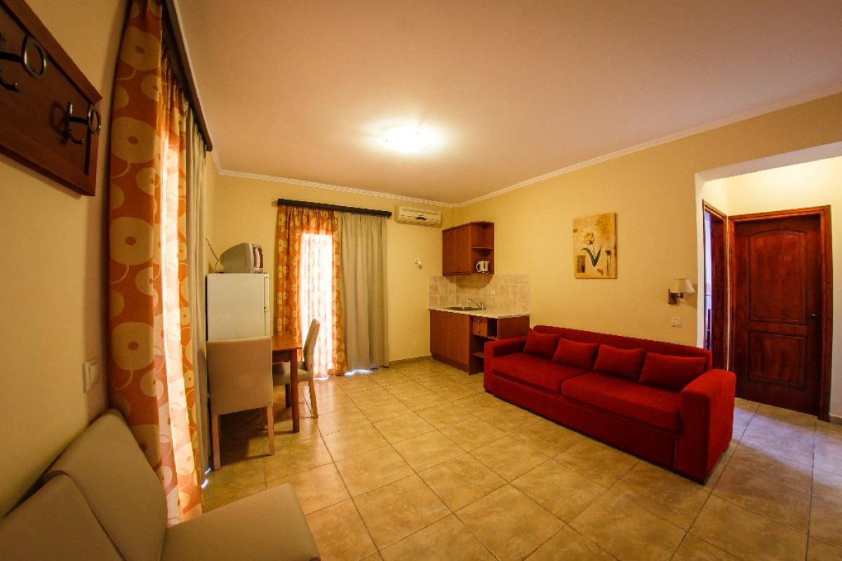 Porto Planos Beach Hotel