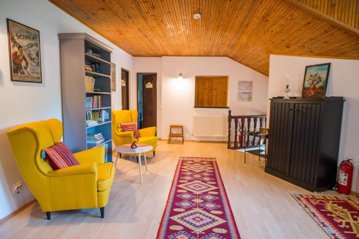 . CASA DIN PLAI (Integral) CAMPINA