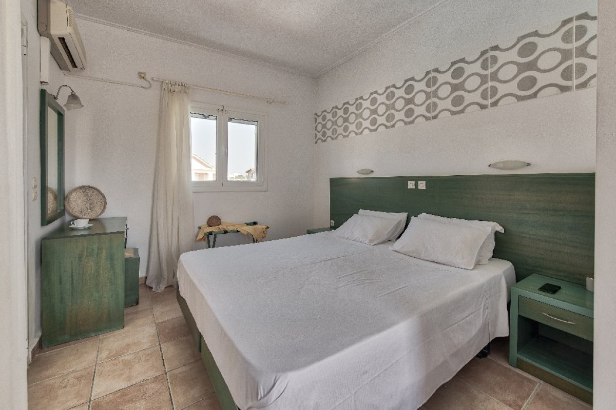 ECORESORT ZEFYROS (Agios Kiriko)