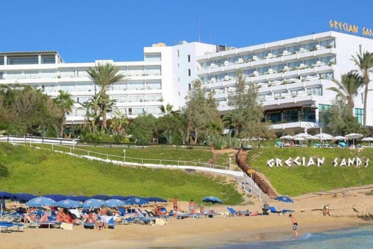 Grecian Sands