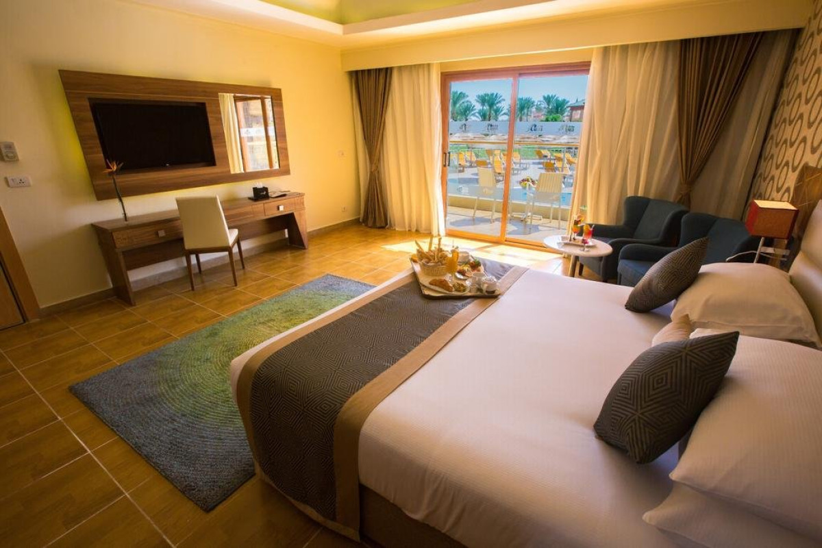 AQUA BLU SHARM