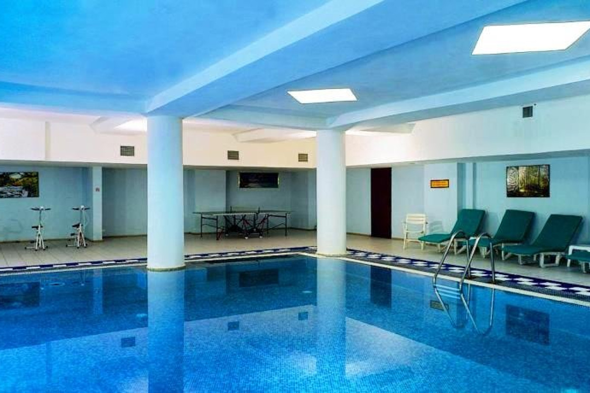 IZER BEACH CLUB HOTEL (Torba)