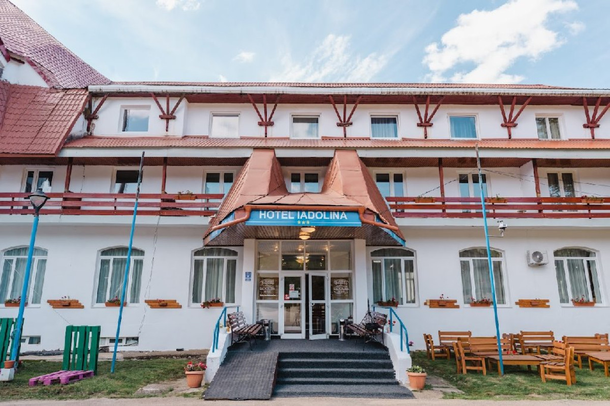 Hotel IADOLINA