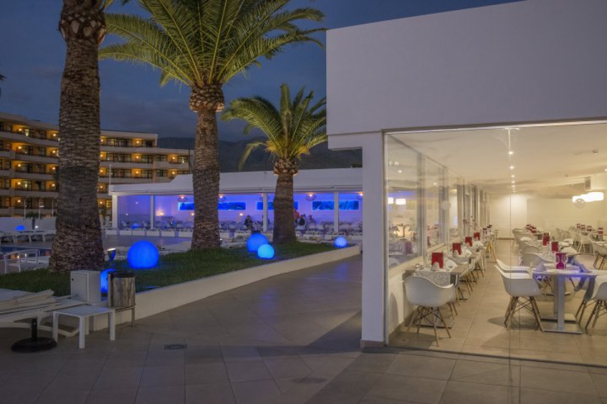 Hovima Costa Adeje (Adults Only 16+)