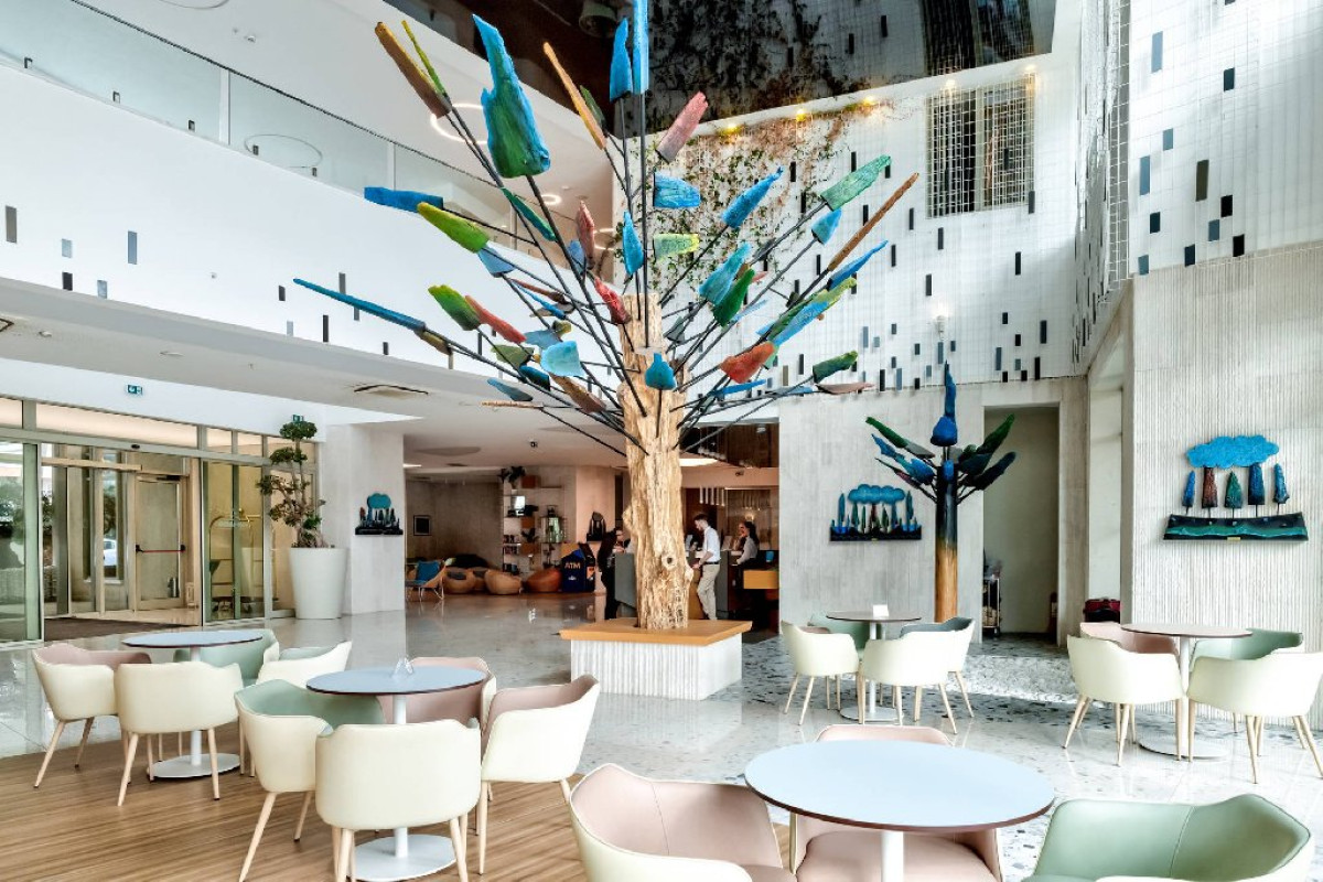 Carine Hotel Kumbor (R)