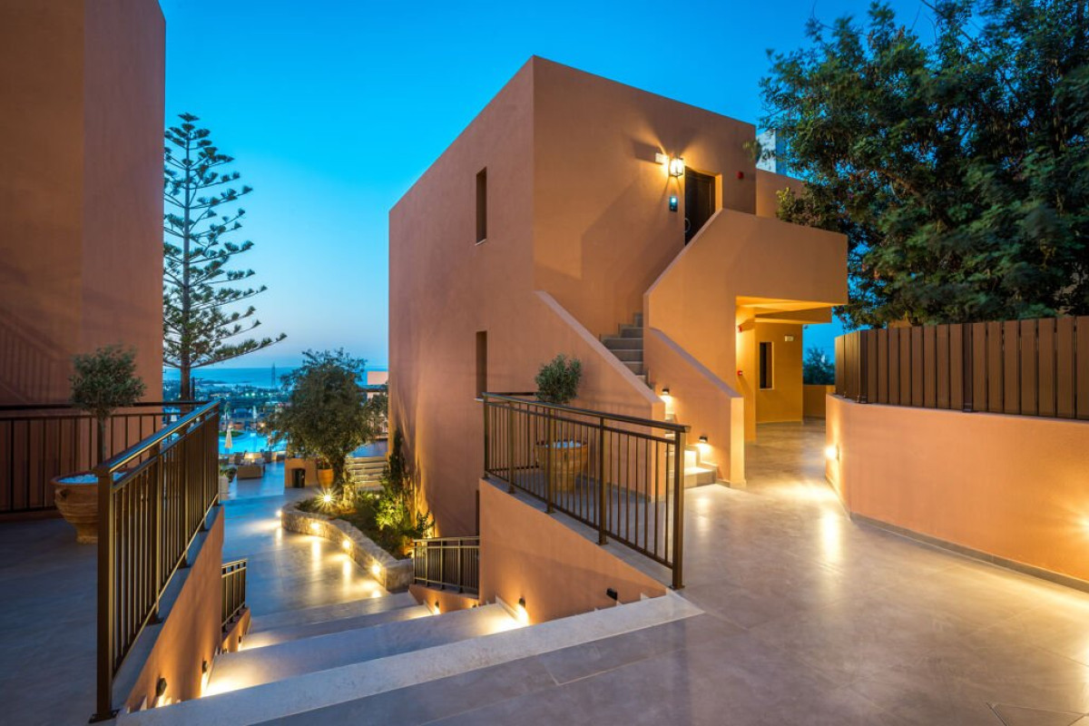 Pyria Hotel