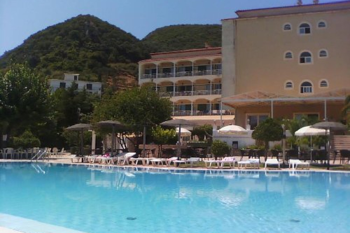 Corfu Senses Hotel (Ag. Ioannis Peristeron)