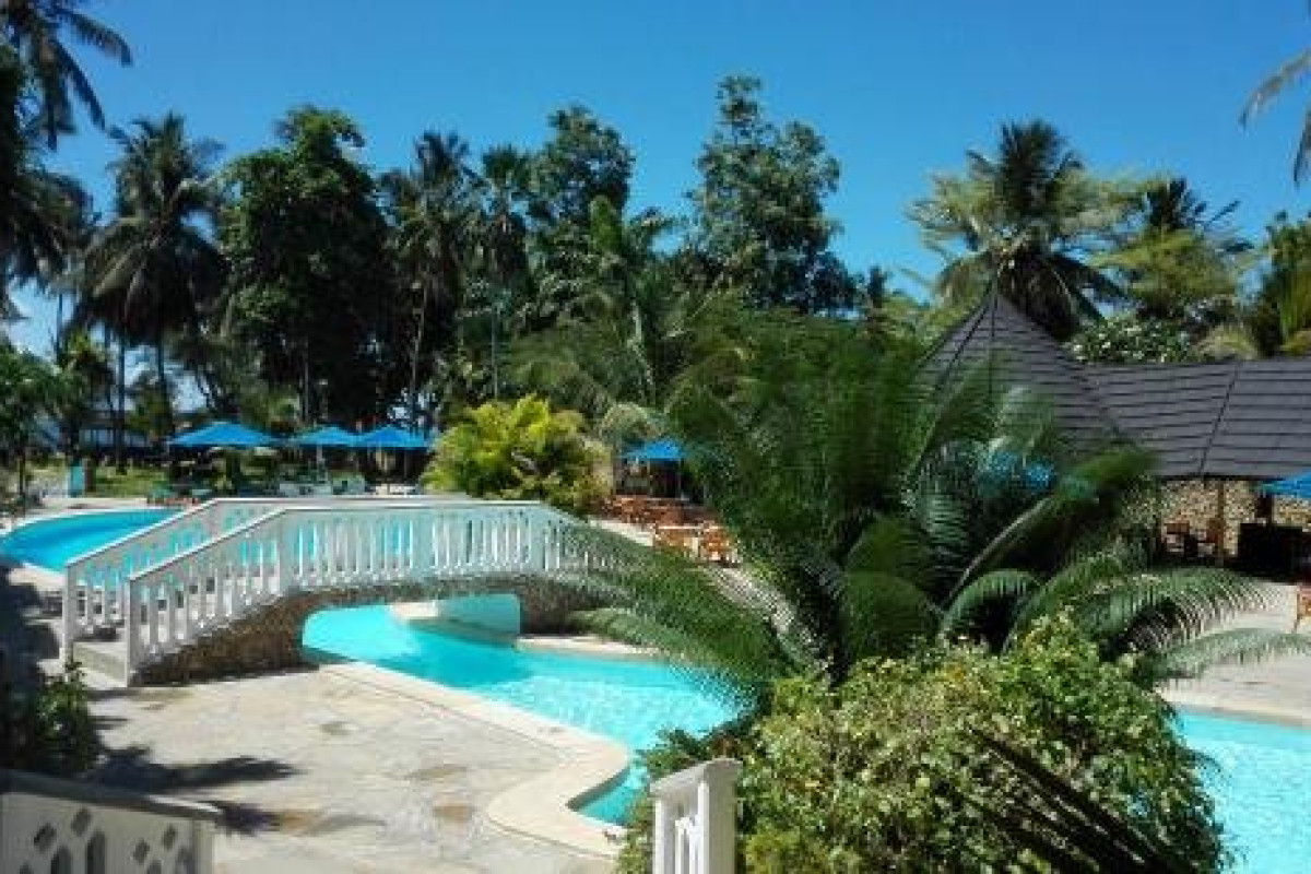 Travellers Beach