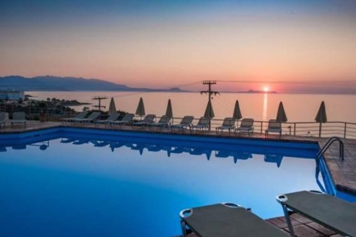 Scaleta Beach Adults Only +16 (Skaleta)
