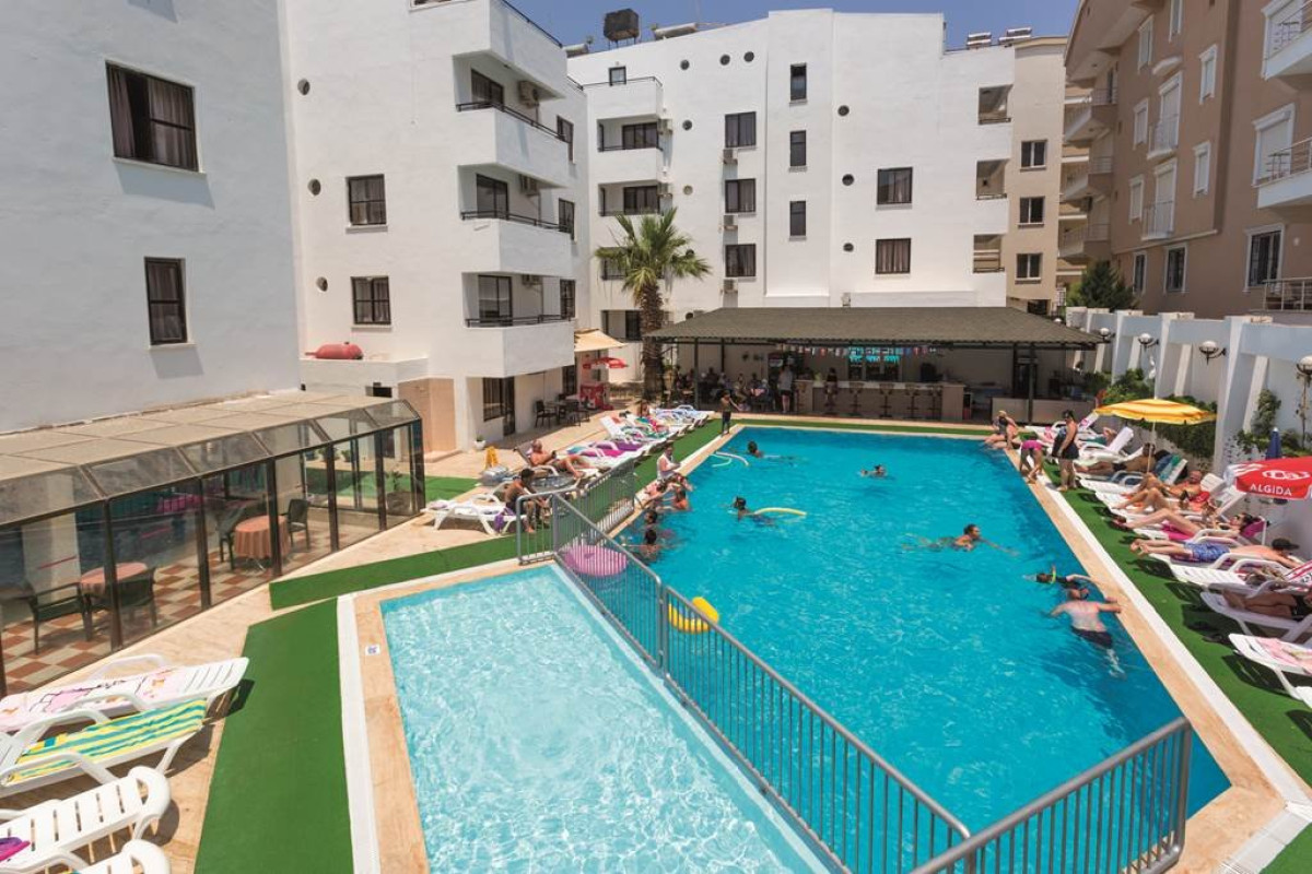 TUNTAS SUITES ALTINKUM APART