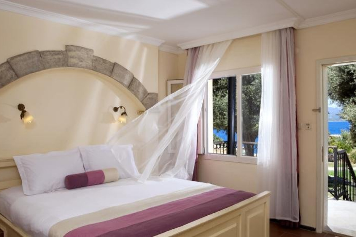 CLUB RESORT ATLANTIS