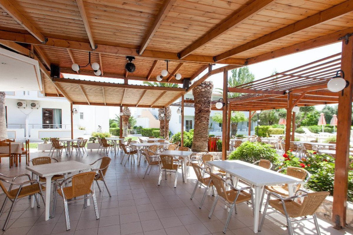 Meliton Hotel (Tholos)