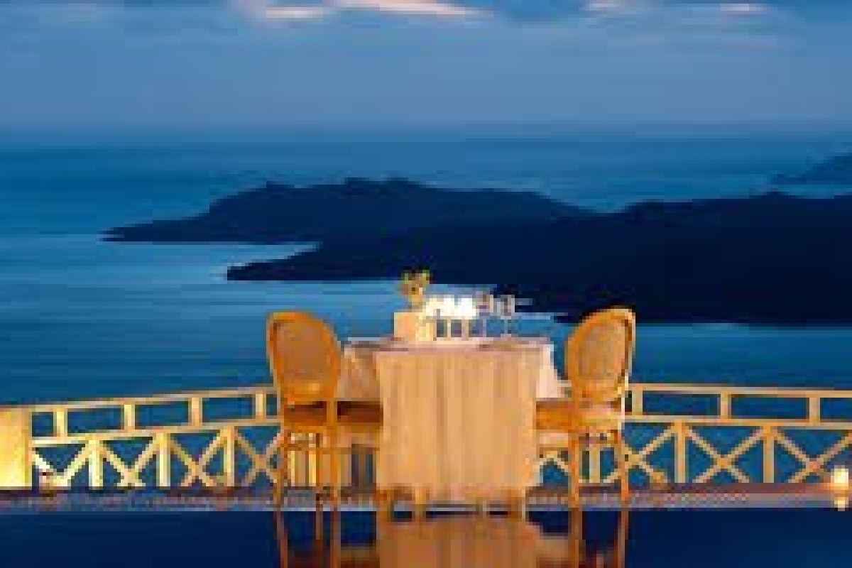 Petit Palace (Agia Irini - Fira - Santorini)