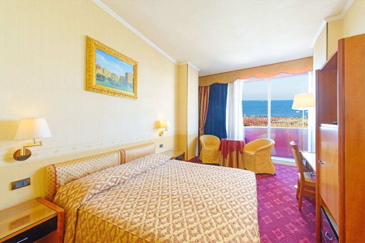 Admiral Palace (Marina Centro)