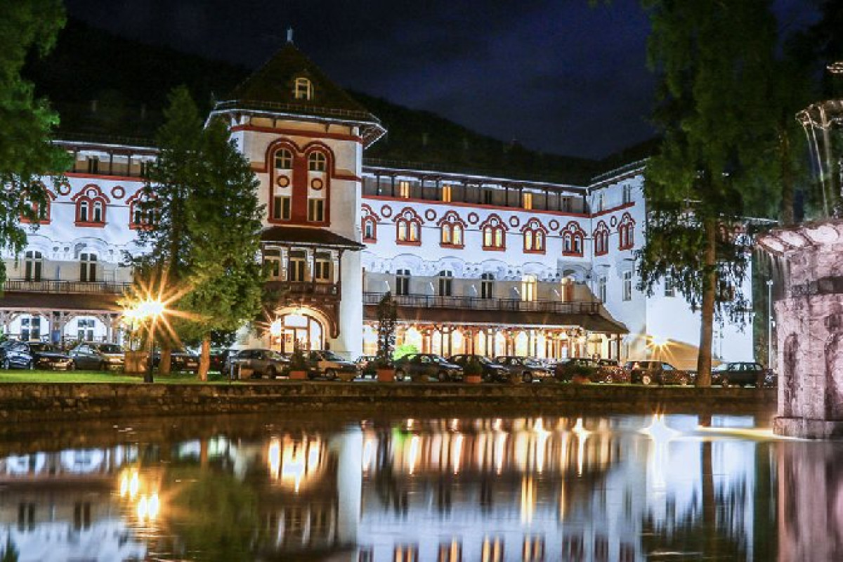 Hotel CARAIMAN