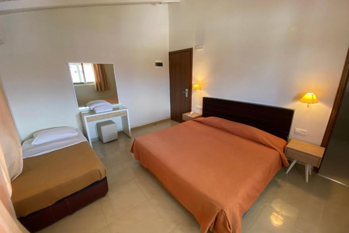 Platon Beach Hotel