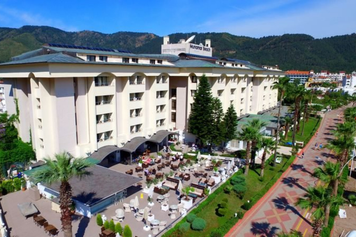 MUNAMAR BEACH RESIDENCE HOTEL (Adults Only 14+)