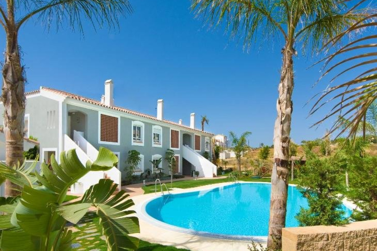 CORTIJO DEL MAR RESORT (Estepona)