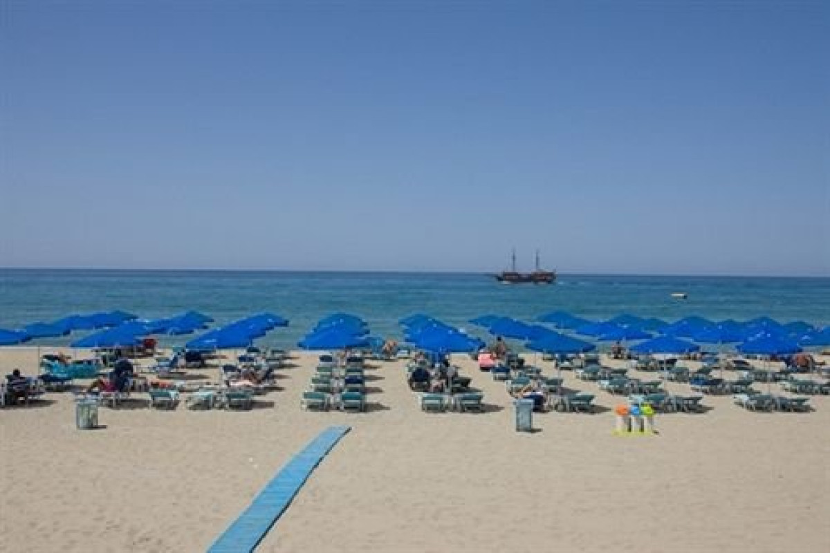 Pearl Beach Hotel