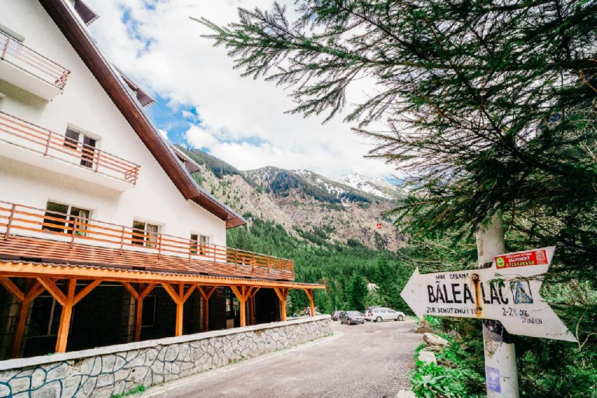 Cabana Balea Cascada..