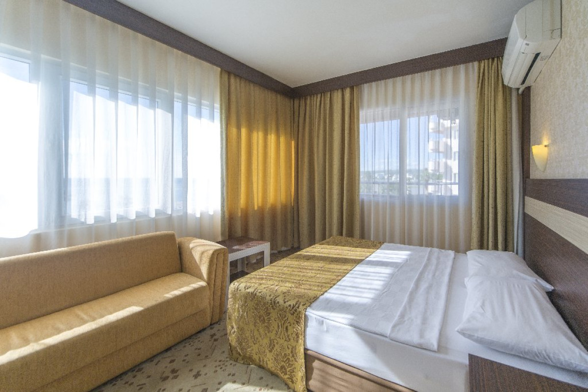 LONICERA WORLD HOTEL