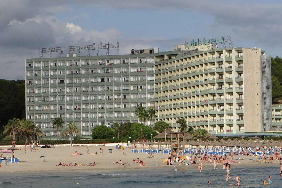 Vibra Beverly Playa