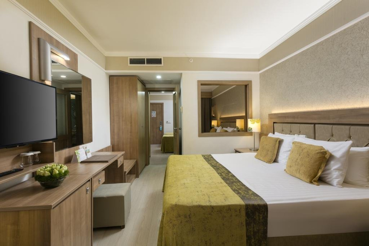INNVISTA HOTELS