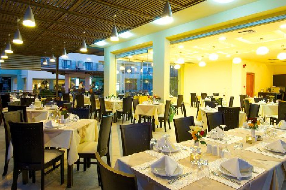 Bella Pais - recomandat 3*