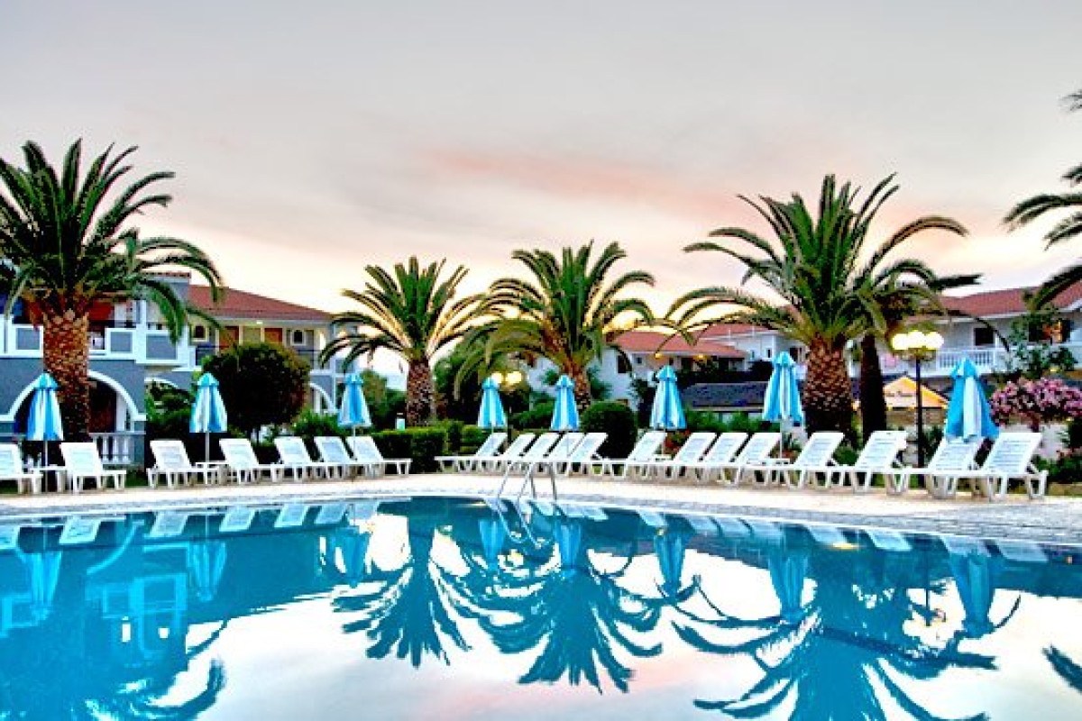 Golden Sun (Suites) Resort - adults only (Kalamaki)