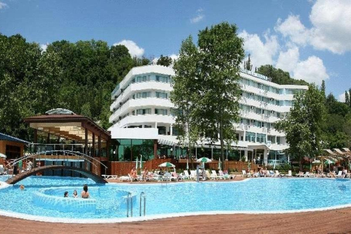 ARABELLA BEACH