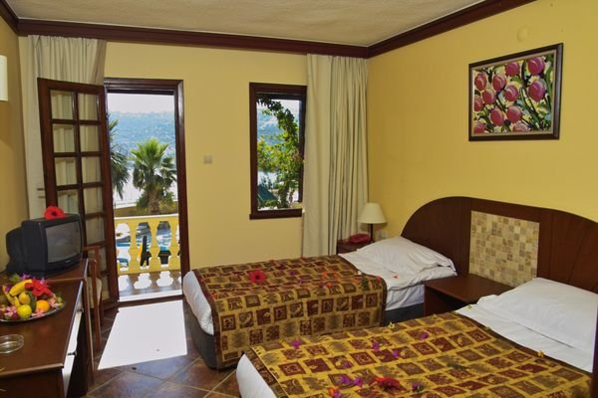 GREEN BEACH RESORT (Gundogan)