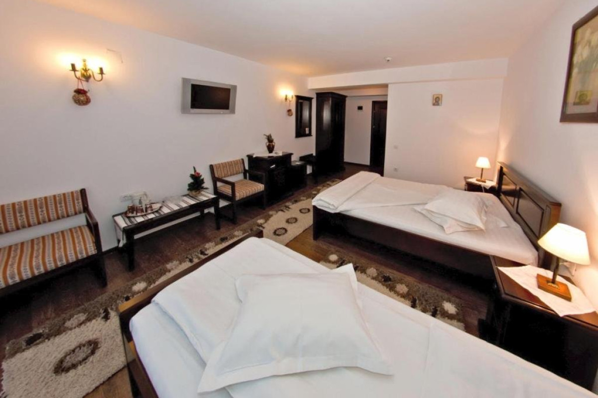 Popasul Domnesc Resort and Spa (Voronet)