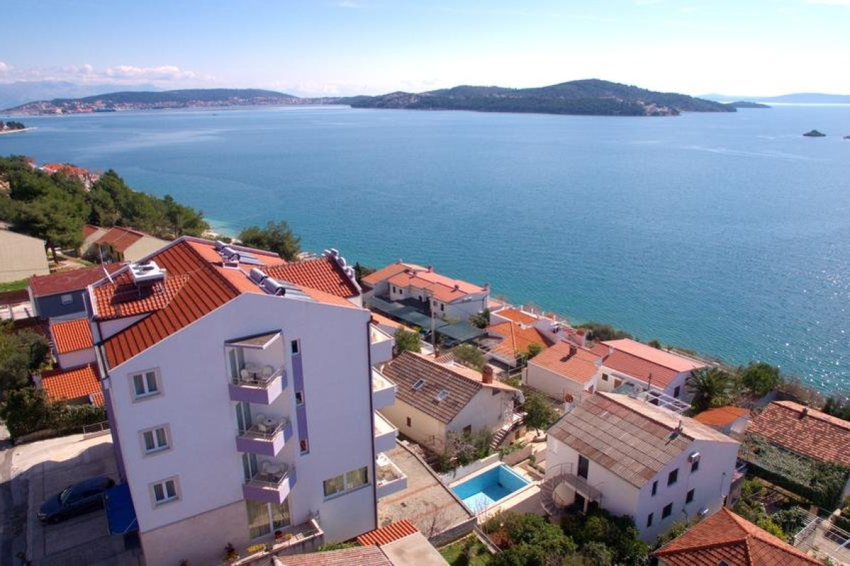 Hotel Viktorija (Trogir)
