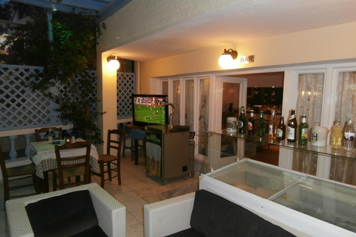 Narkissos 2* (Kamari - Santorini)