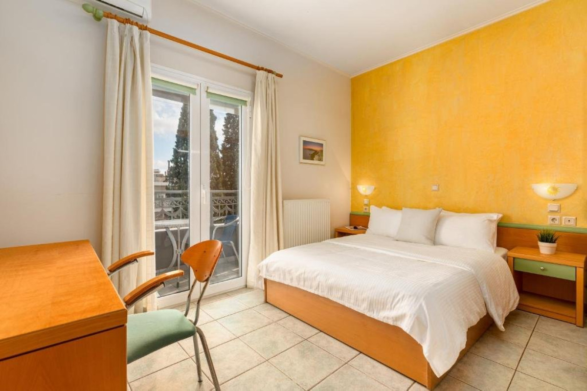 Dias Hotel