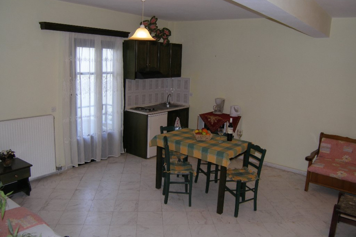 Elektra Apartments and Studios, Petra