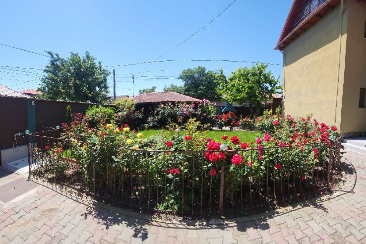 Villa Mugur