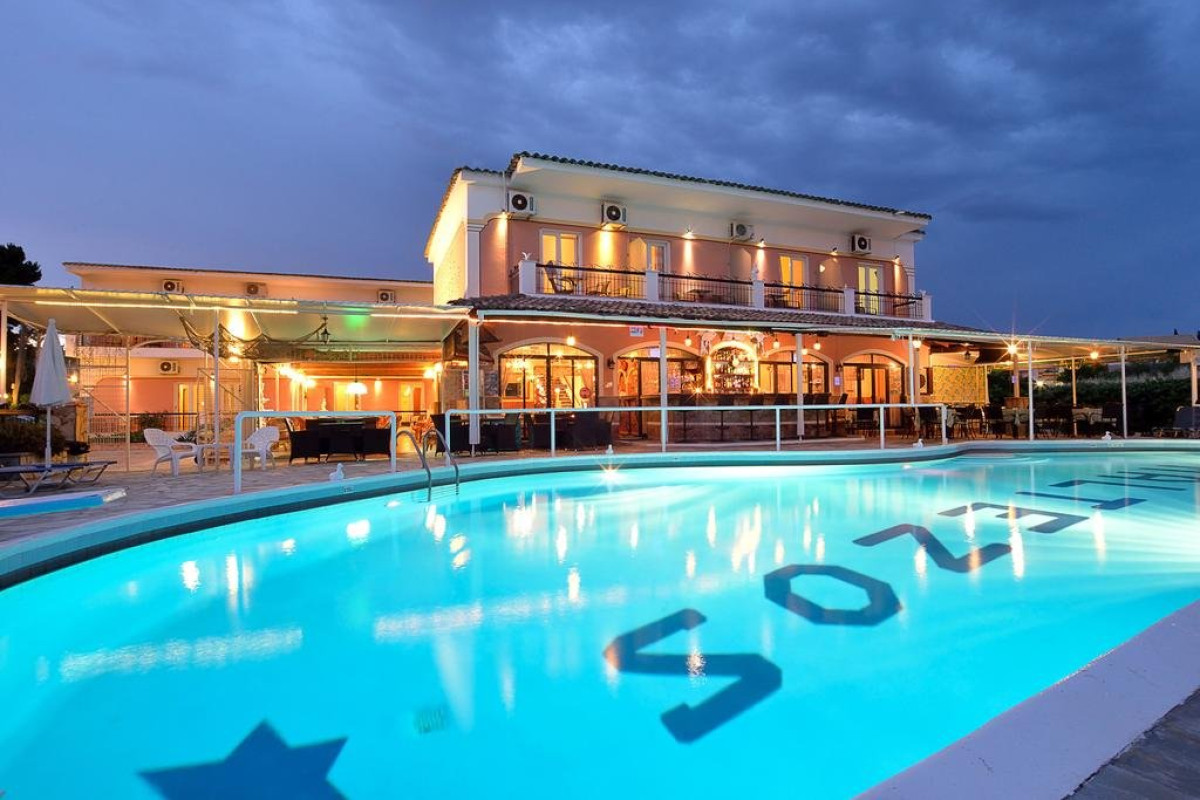 Maltezos Hotel (Gouvia)