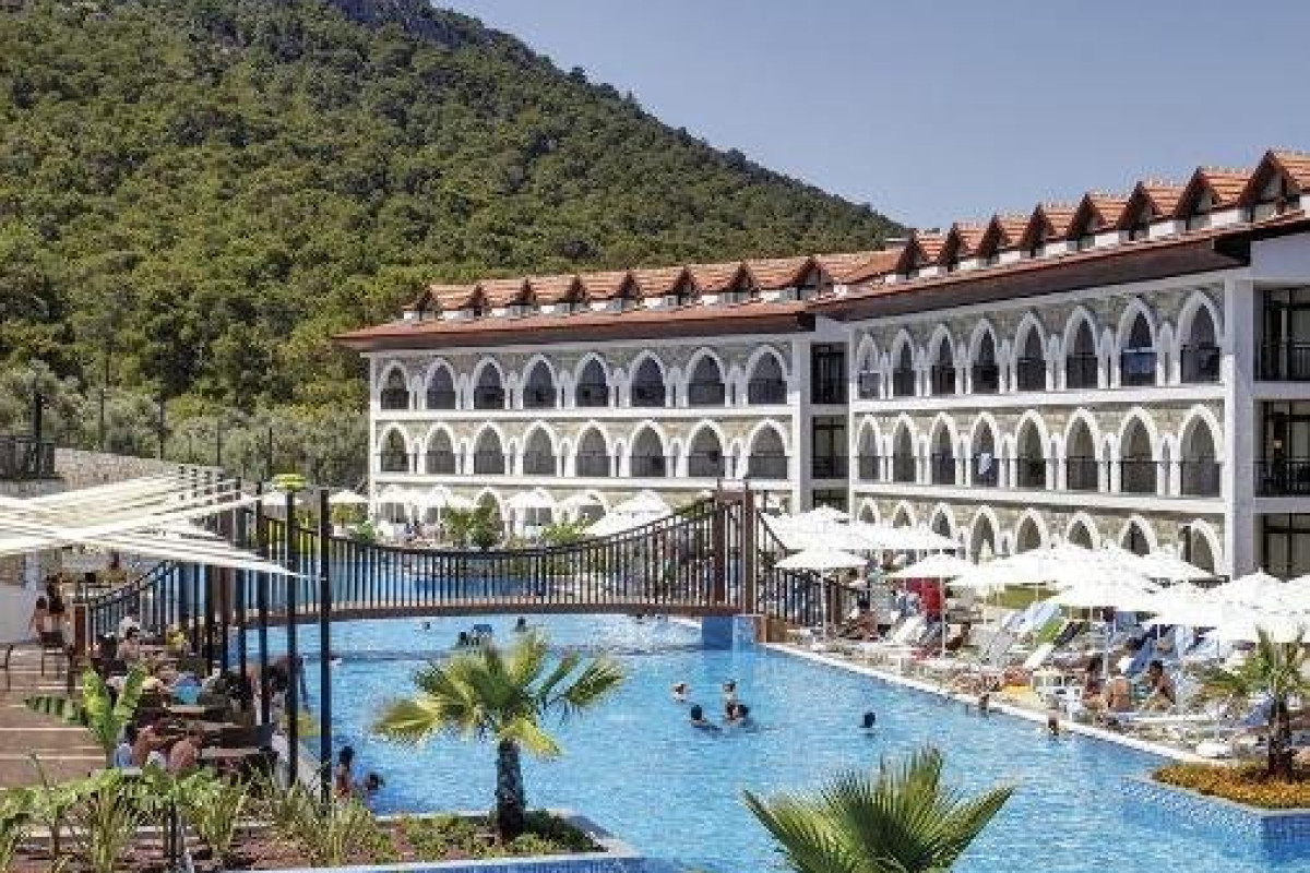 RAMADA RESORT AKBUK
