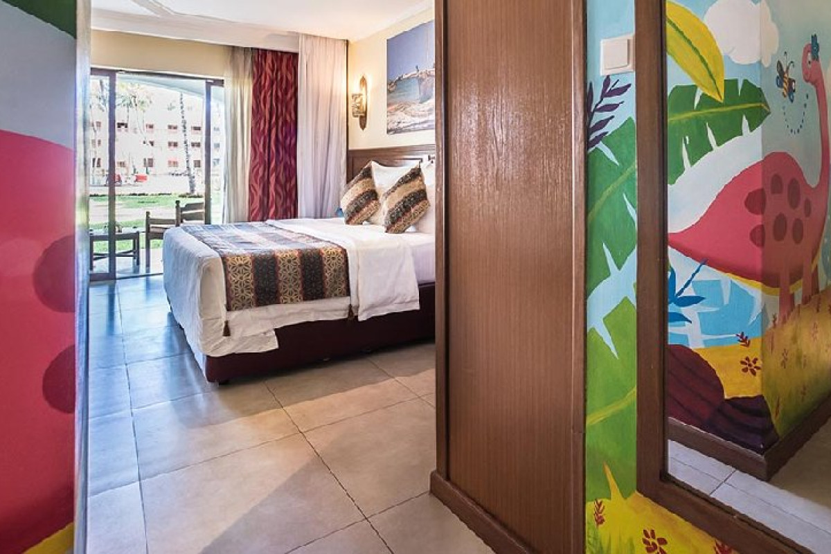 PrideInn Paradise Beach Resort and Spa
