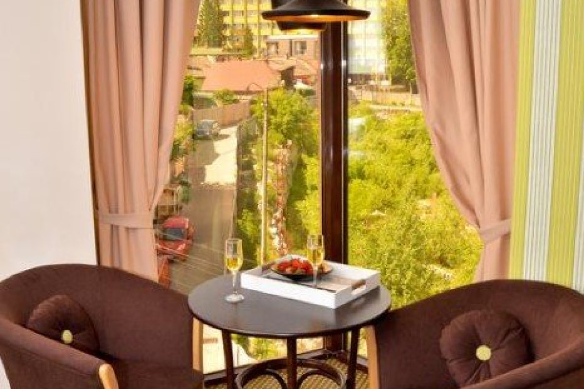 Hotel Capitolina City Chic