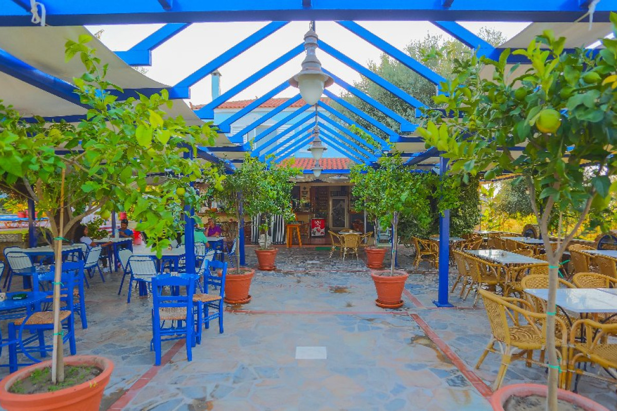 Filoxenia Hotel Apartments - Tholos