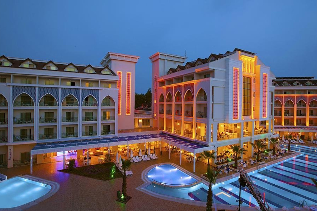 DIAMOND ELITE HOTEL SPA +16